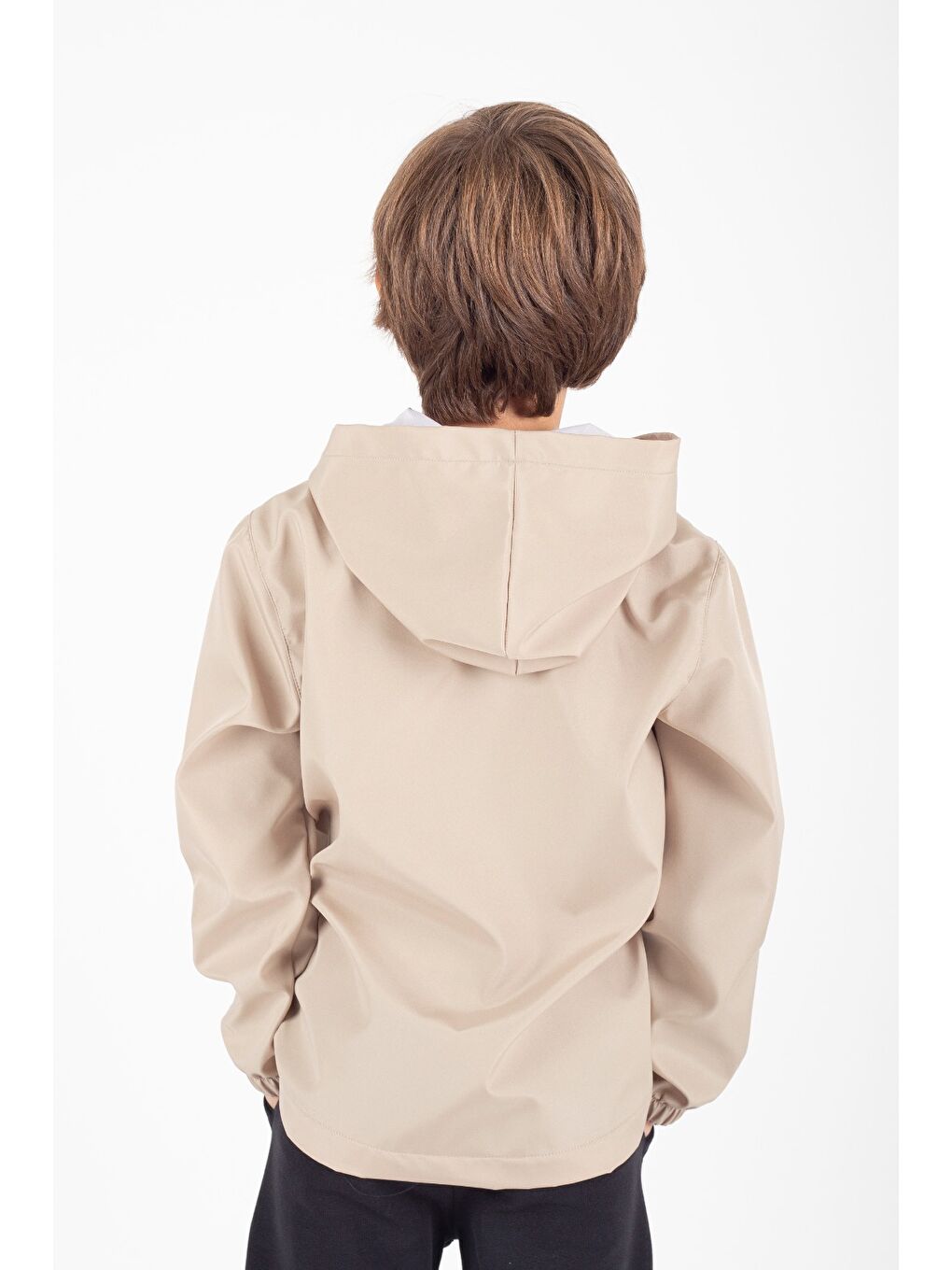 Bej Erkek Çocuk Mevsimlik Su İtici Çıtçıt Kapamalı Cepli Yağmurluk M00753-2