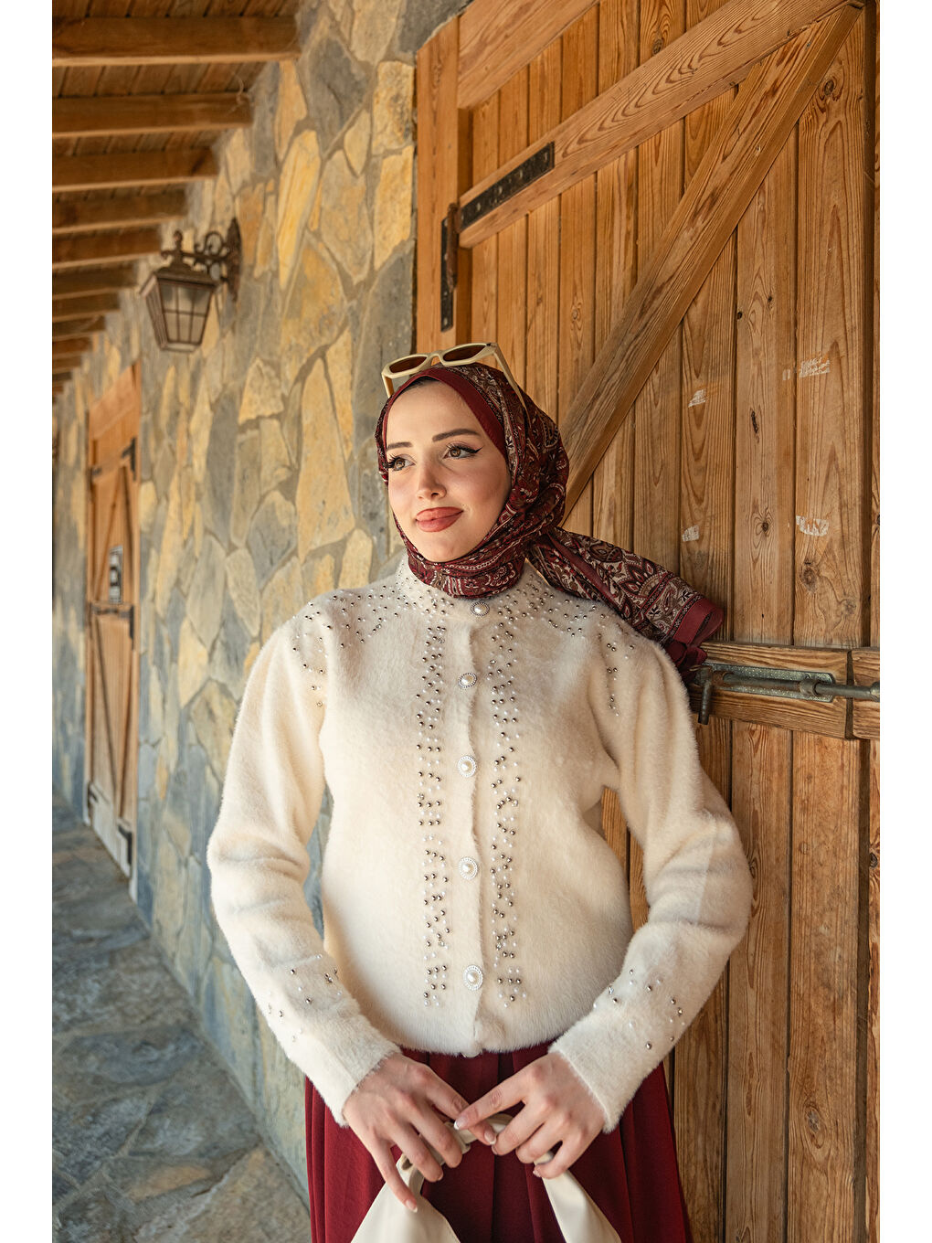 Kadın Taş Detay Triko Ceket Bej-2