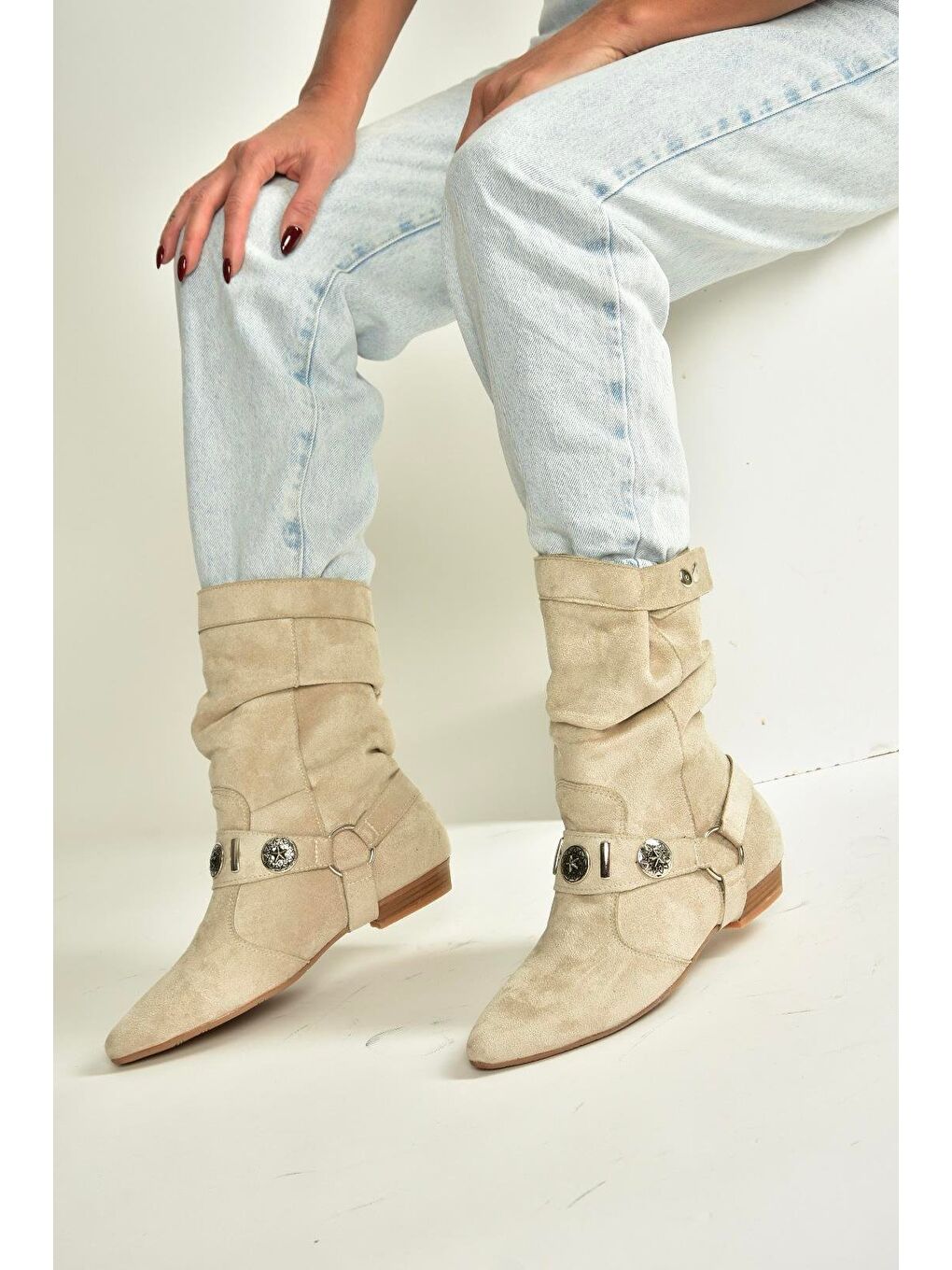 Bej Kadın Bot V380519002-2