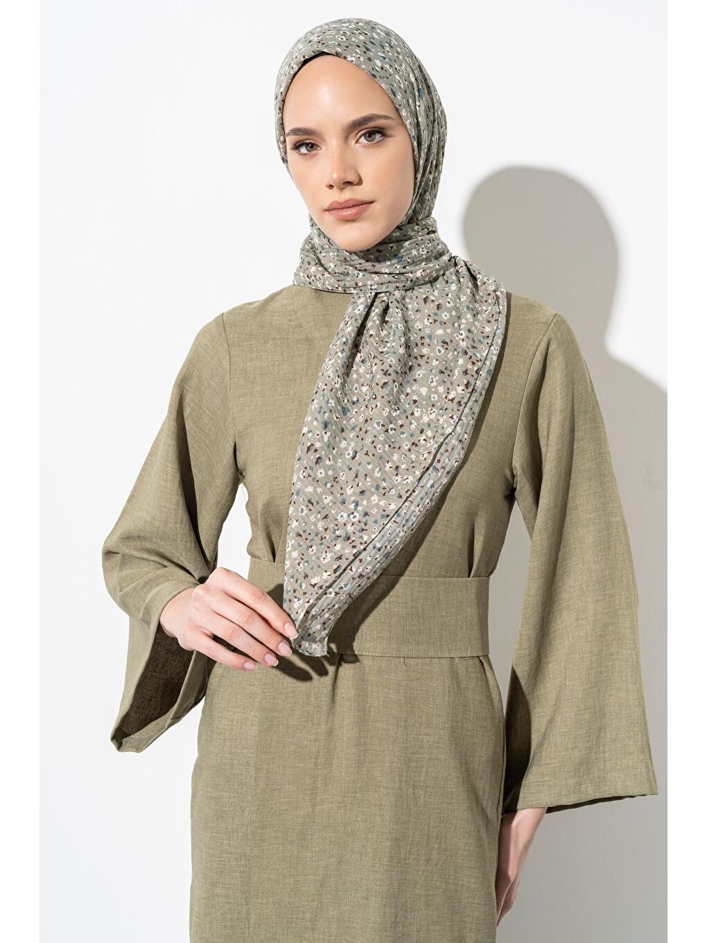 Turkuaz Kadın Tesettür Kırışmaz Bürümcük Eşarp-1