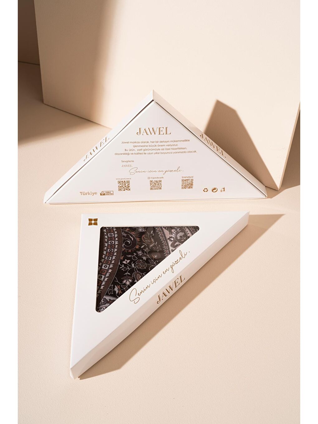 Siyah Kadın Etnik Desen Soft Şal Prusa 152.04.0003-1