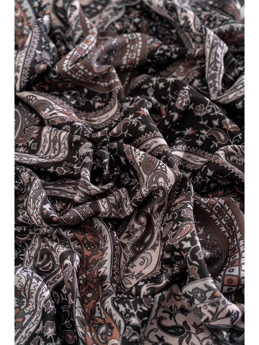Siyah Kadın Etnik Desen Soft Şal Prusa 152.04.0003-2