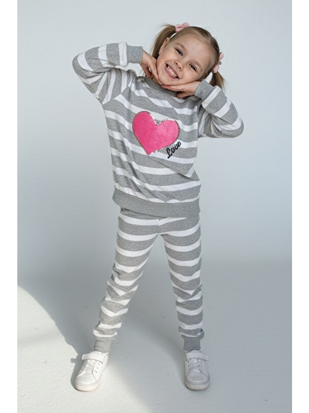 Kız Çocuk Gri Çizgili Nakışlı İki İplik İkili Takım - 28010-GRI