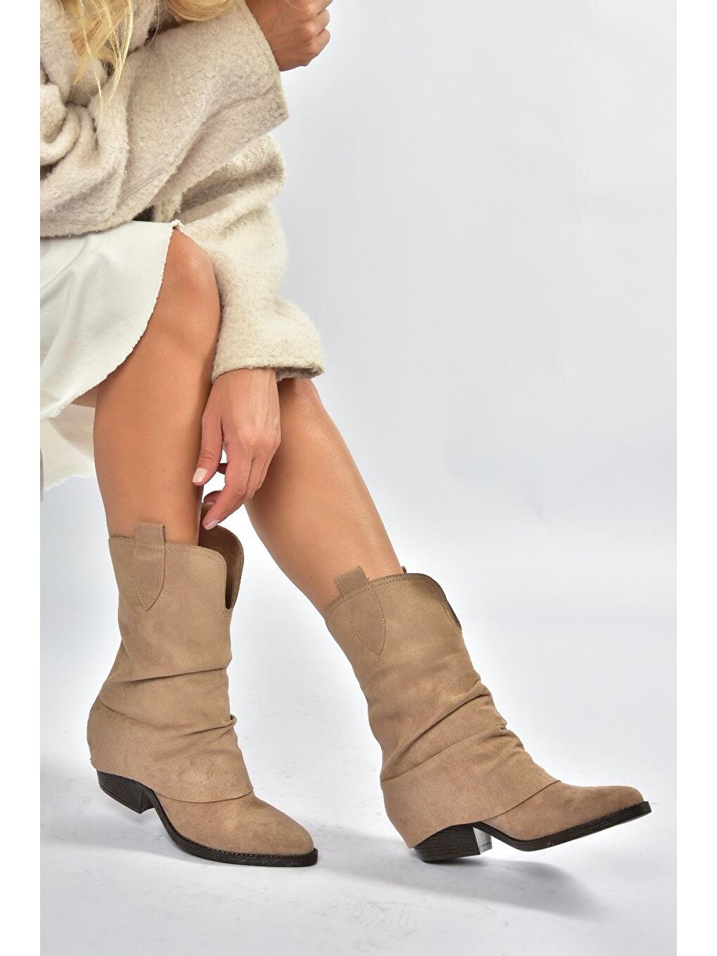 Bej Vizon Kadın Bot V404041002-1