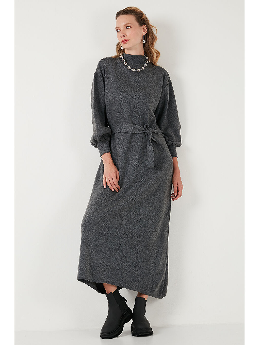 Gri Modest Relaxed Fit Bisiklet Yaka Triko Kadın Elbise 4616198-4