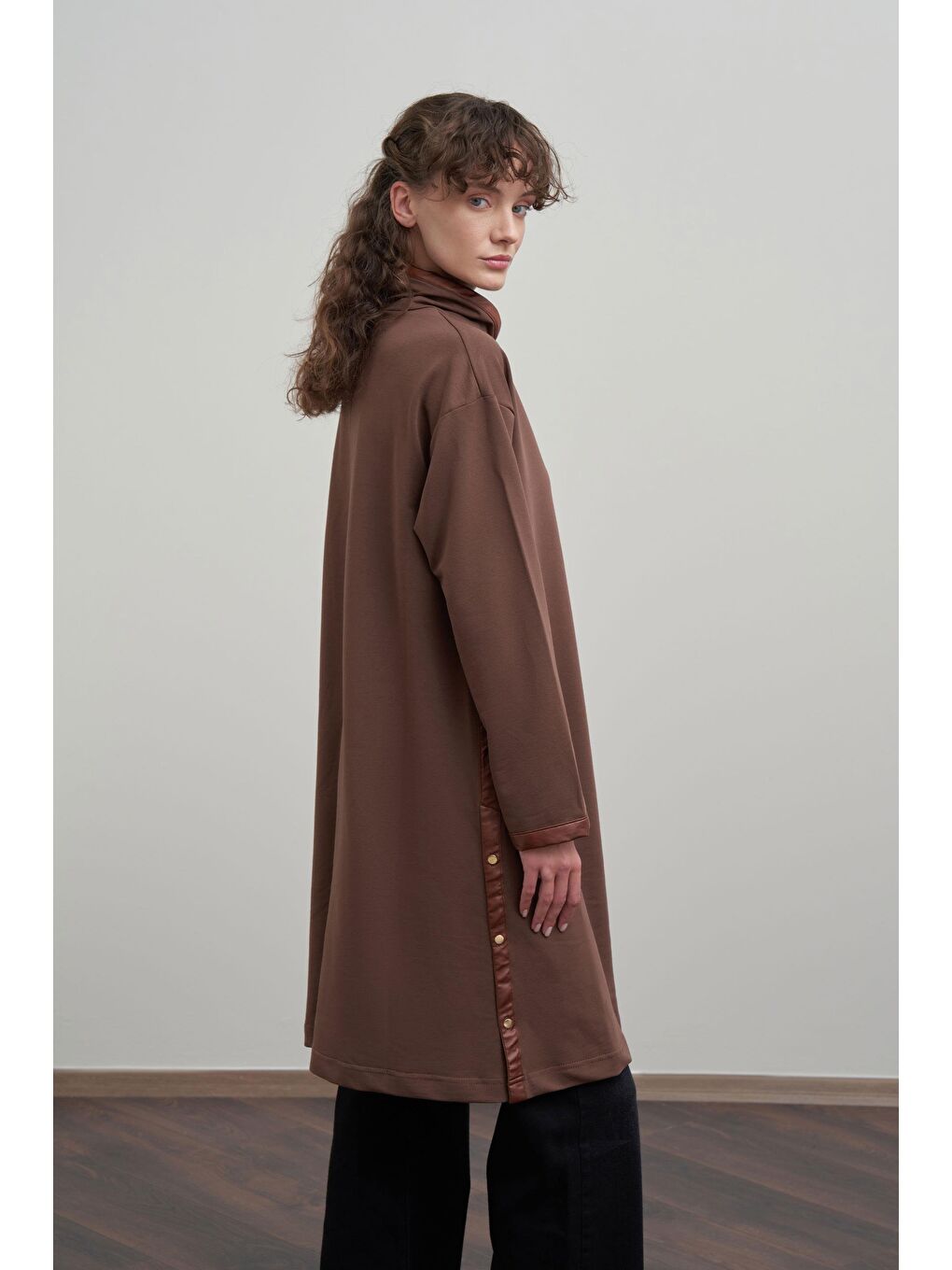 Kahverengi Kahve-Deri Biyeli Pamuklu Uzun Tunik
