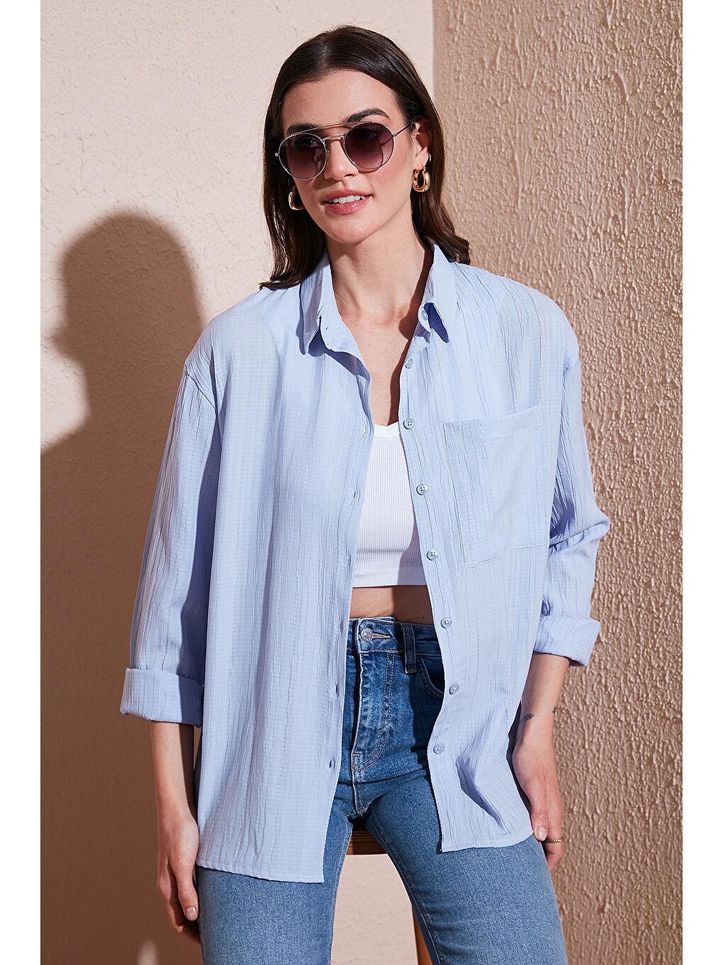 Mavi Regular Fit Tek Cepli Önü Kısa Arkası Uzun Krinkıl Kadın Gömlek 6772752