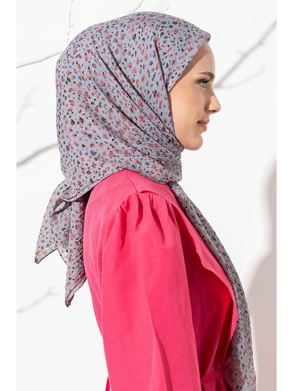 Gri Kadın Tesettür Kırışmaz Bürümcük Eşarp-3