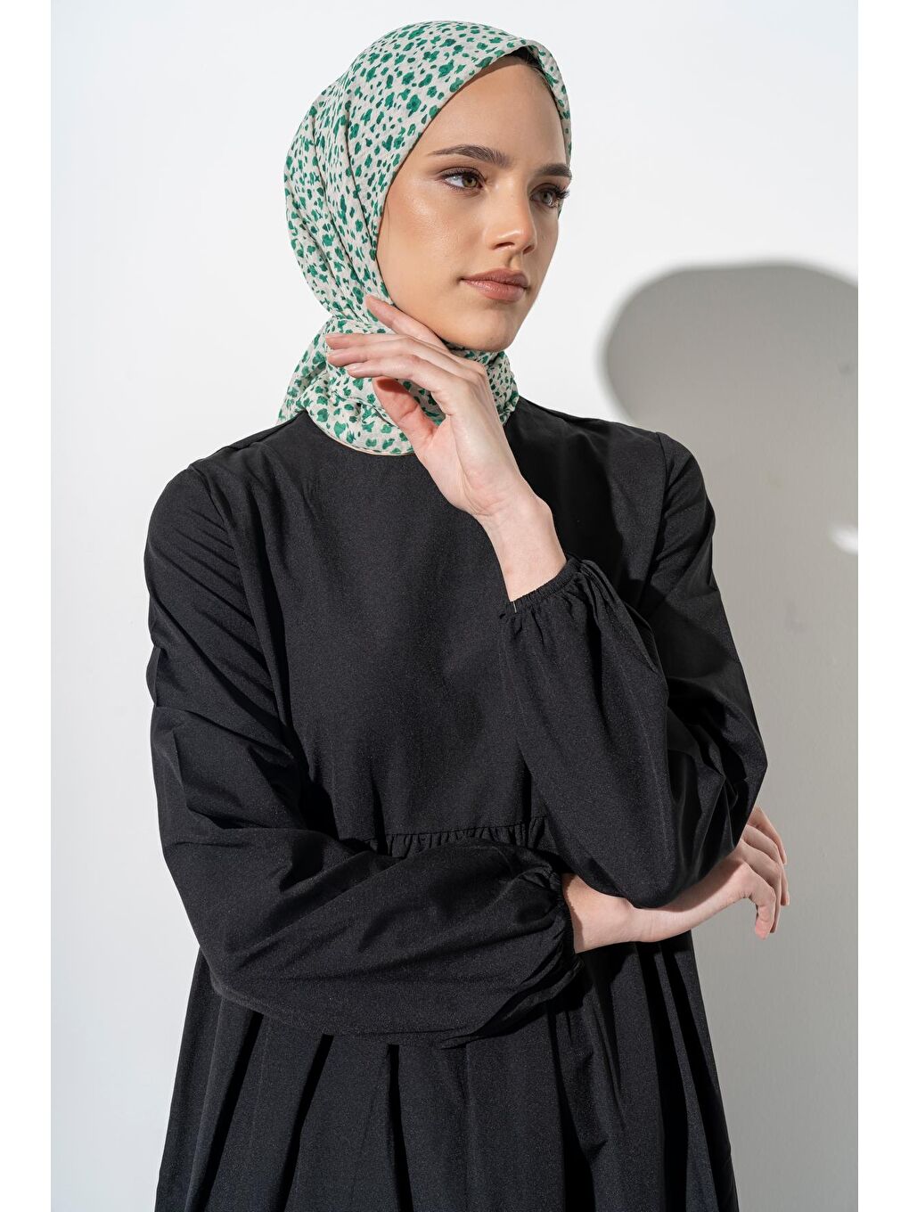 Mor Kadın Tesettür Kırışmaz Bürümcük Eşarp