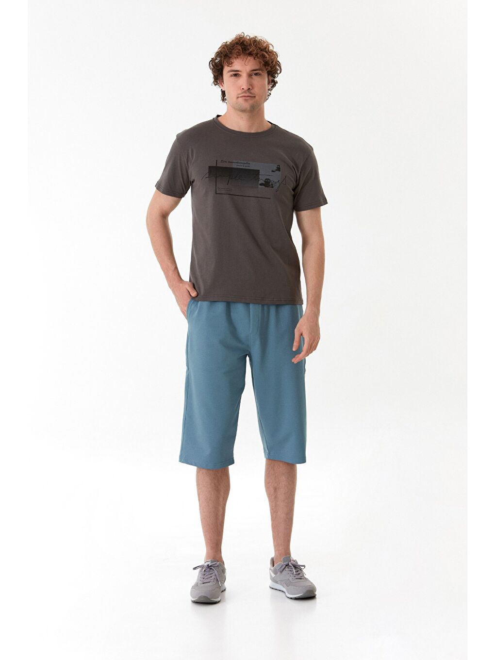 Mavi Beli Bağcıklı Çift Cepli Şort