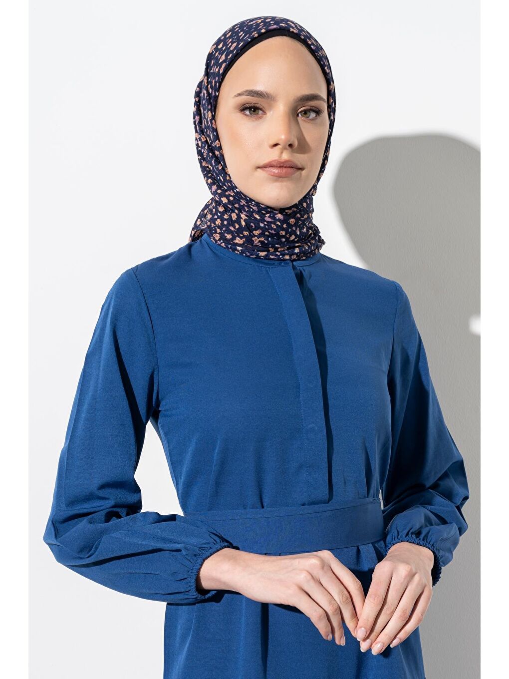 Lacivert Kadın Tesettür Kırışmaz Bürümcük Eşarp