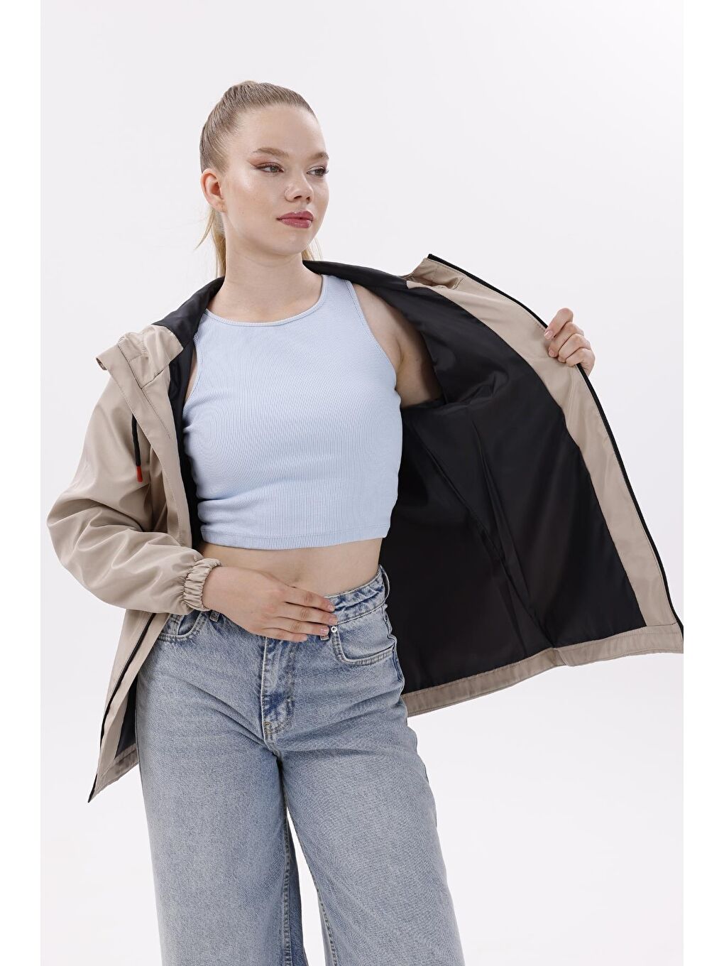 Bej Kadın Su Geçirmez Ve Rüzgara Dayanıklı Astarlı Kapüşonlu Yağmurluk - Rüzgarlık-3