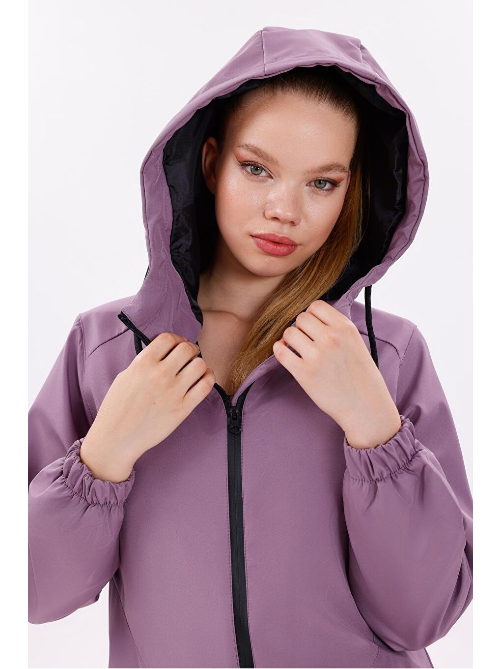 Mürdüm Kadın Su Geçirmez Ve Rüzgara Dayanıklı Astarlı Kapüşonlu Yağmurluk - Rüzgarlık-4