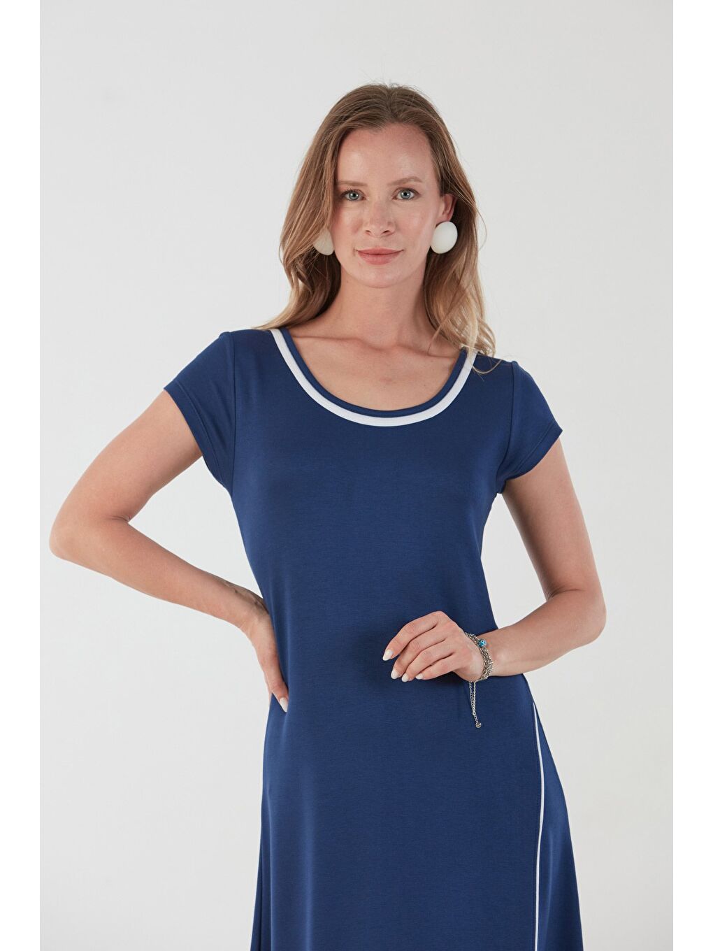 Lacivert Basic Oversize Yırtmaçlı Biyeli Penye Elbise-2