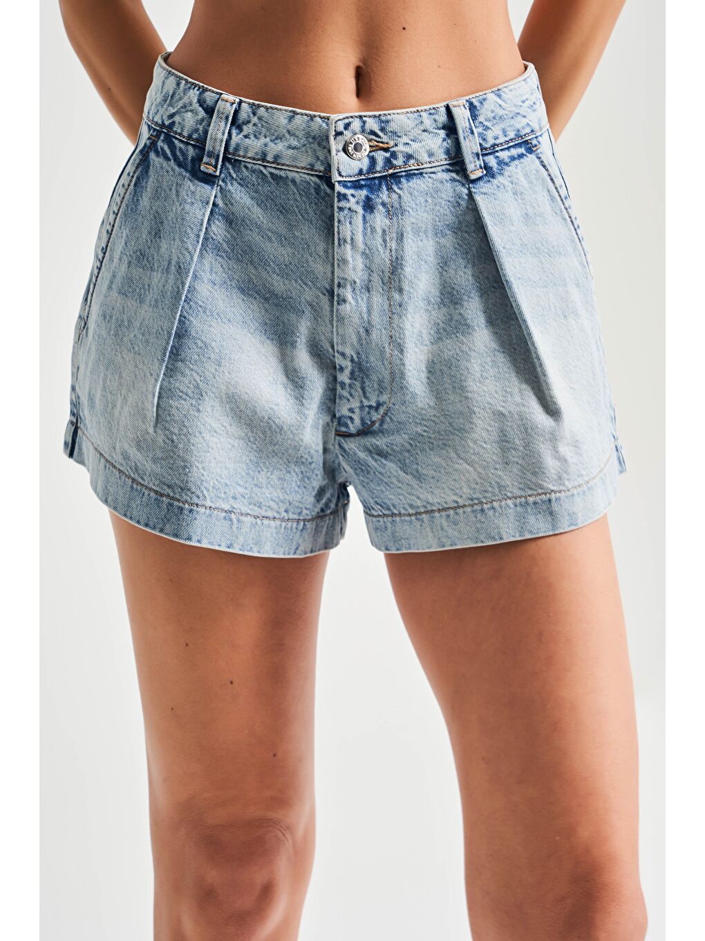 Mavi Kadın 4s5 67 Mini Boy Pileli  100 Pamuk Denim Şort