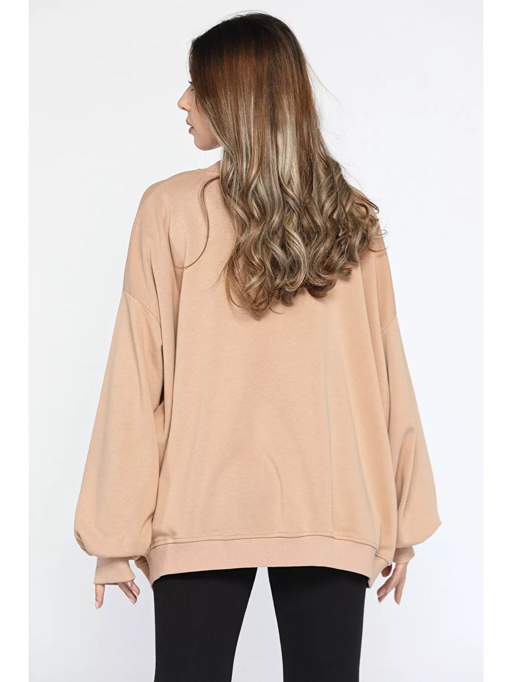 GÜLSELİ Ekru Kadın Oversize Balon Kol Sweatshirt - 3