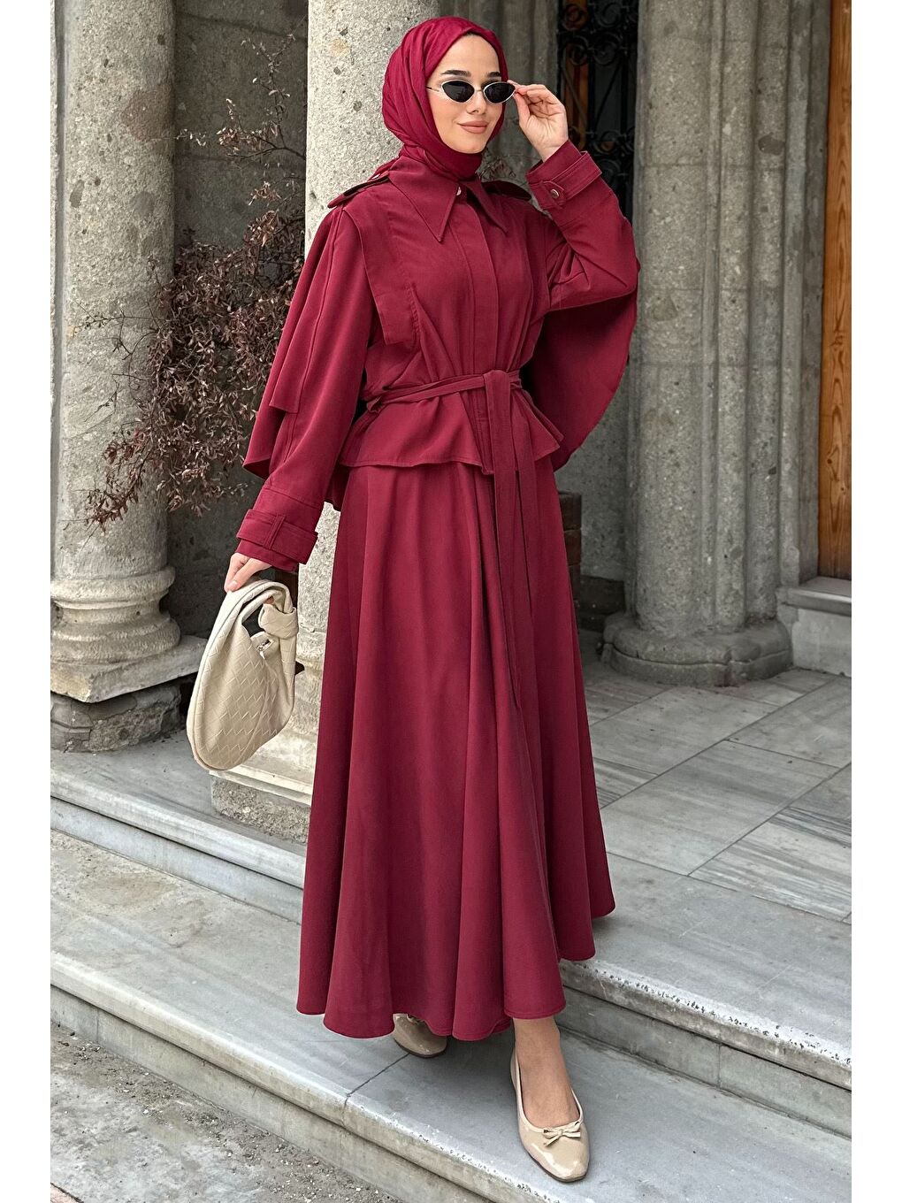 Bordo Pelerinli Ve Kemerli Ceket Etek Tesettür İkili Takım-7