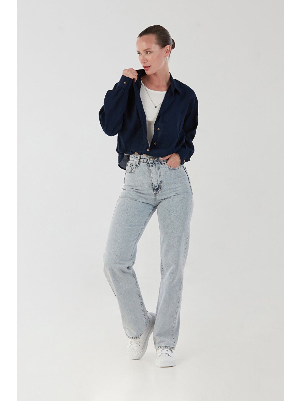 Lacivert Basic Body Detaylı Kolyeli Gömlek-2