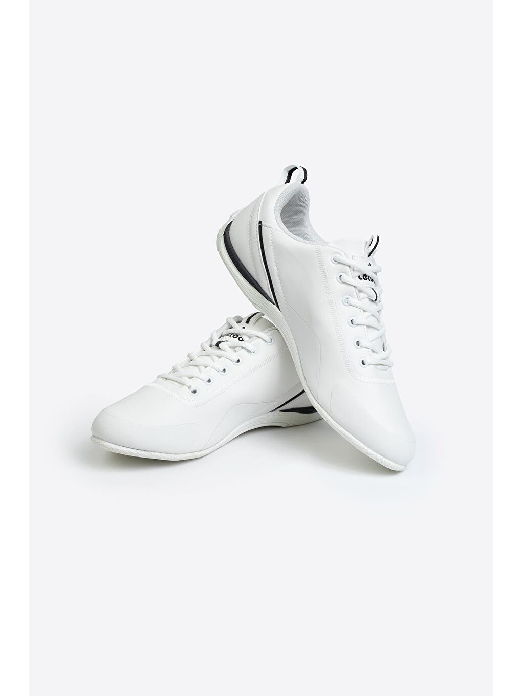 Beyaz SoftFlex Hafif Taban Erkek Sneaker-4