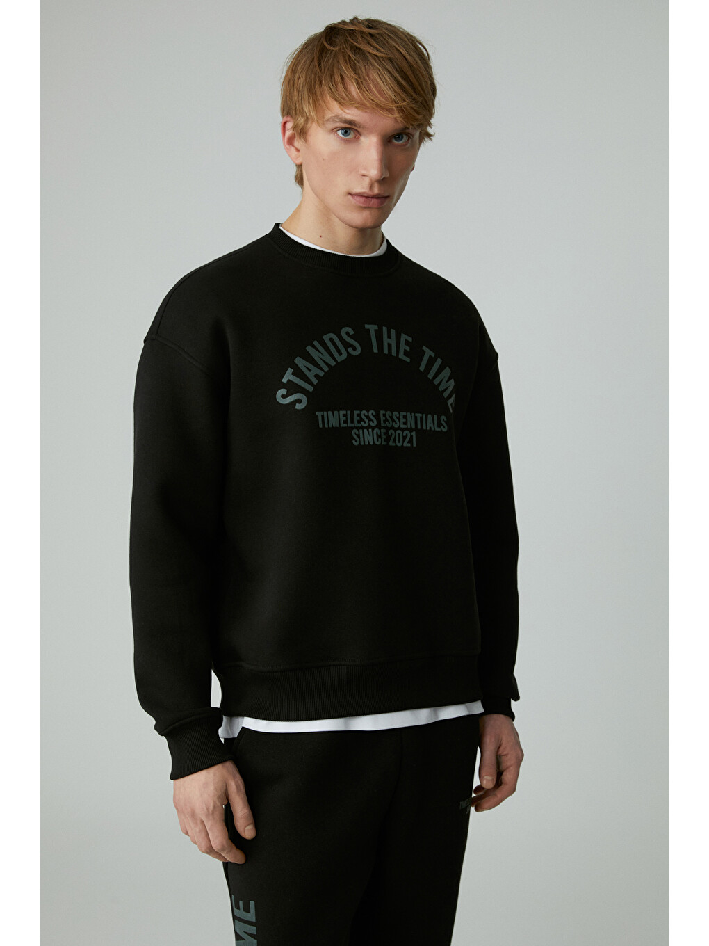 Norton Erkek Yuvarlak Yaka 3 İplik Siyah Sweatshirt-3