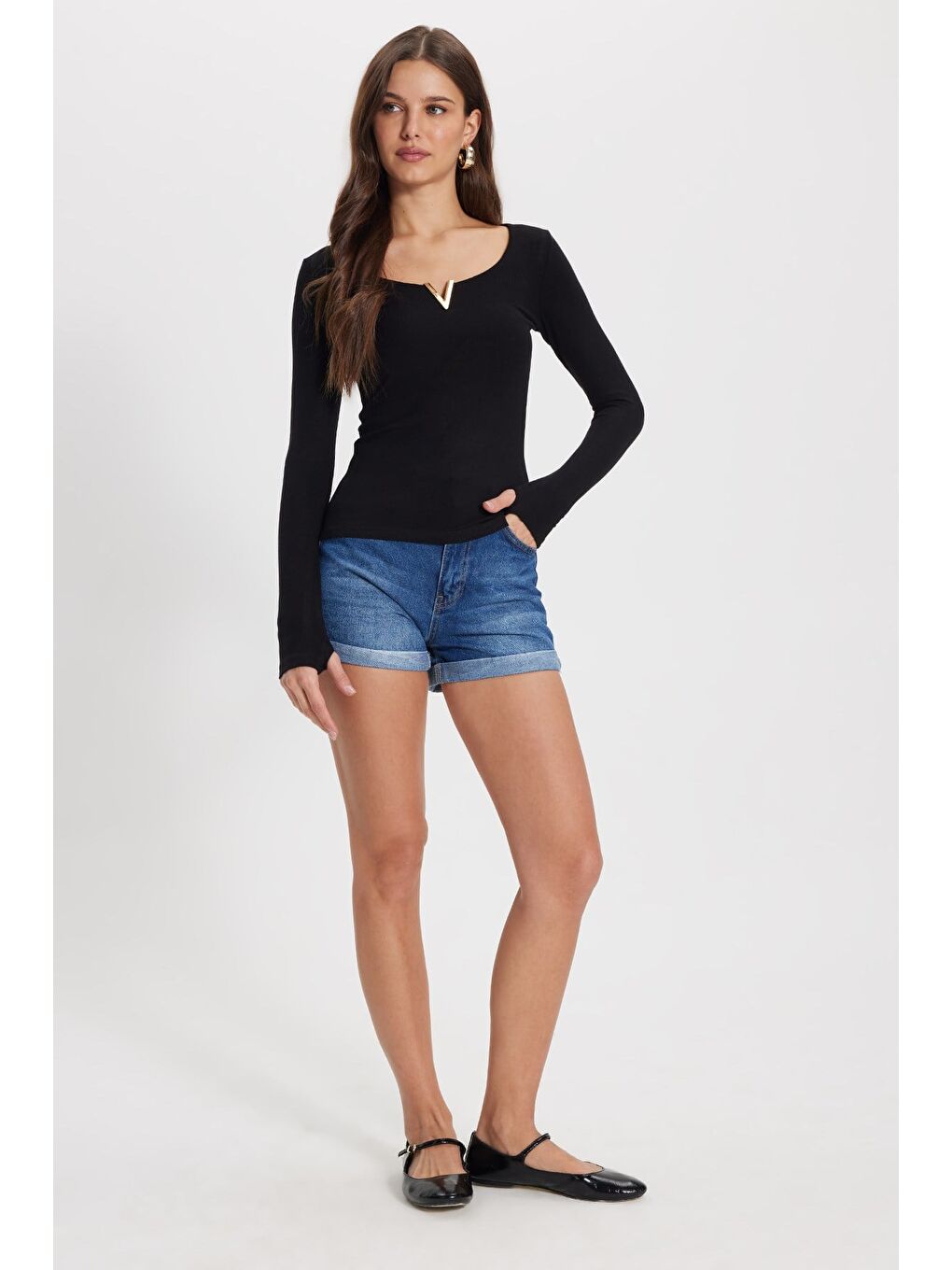 Kadın Slim Fit Dar Kesim Pamuklu Uzun Kollu V Yaka Siyah Tişört Bluz-1