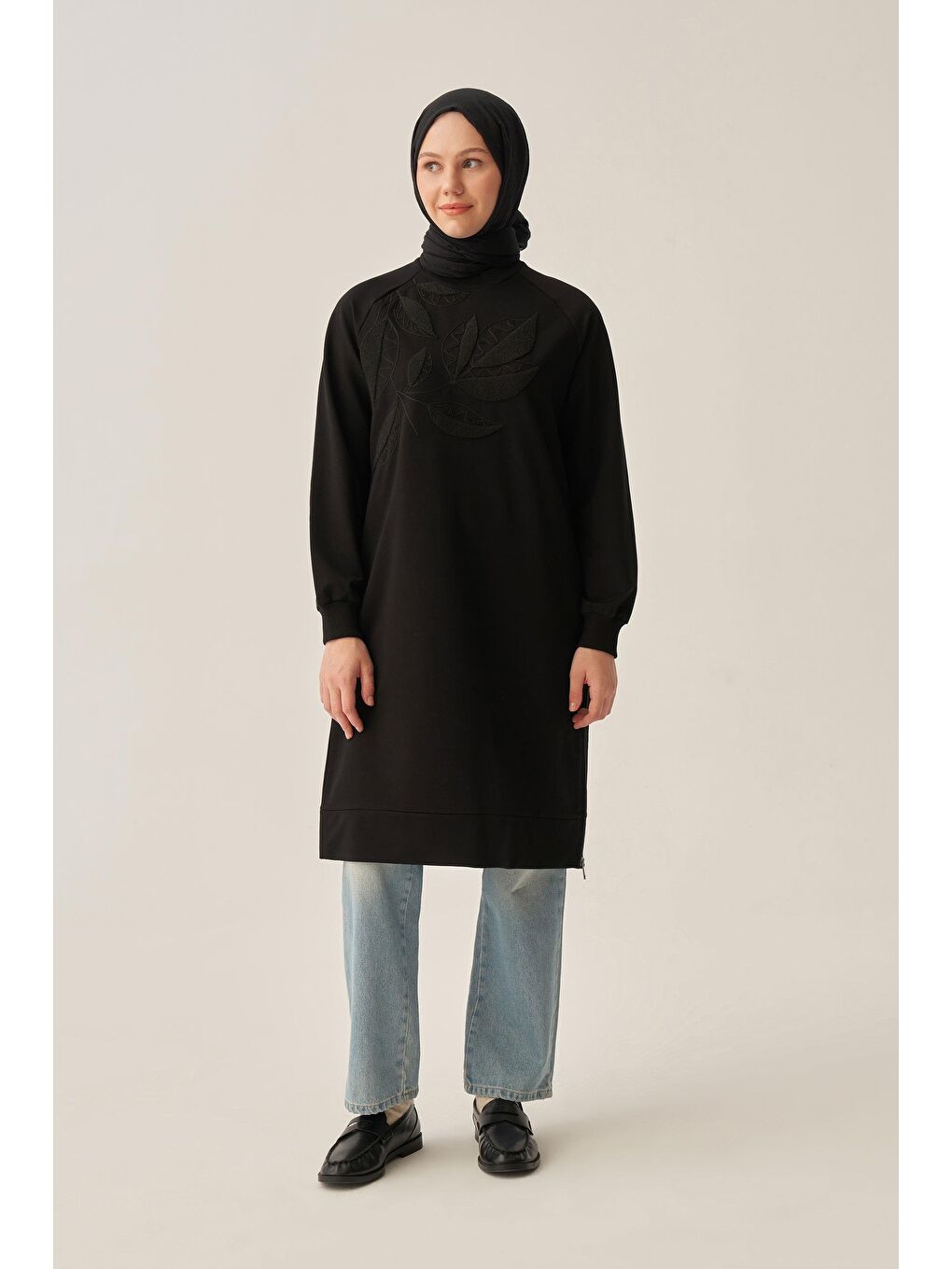 Siyah-Pamuklu Yaprak Desenli Tunik