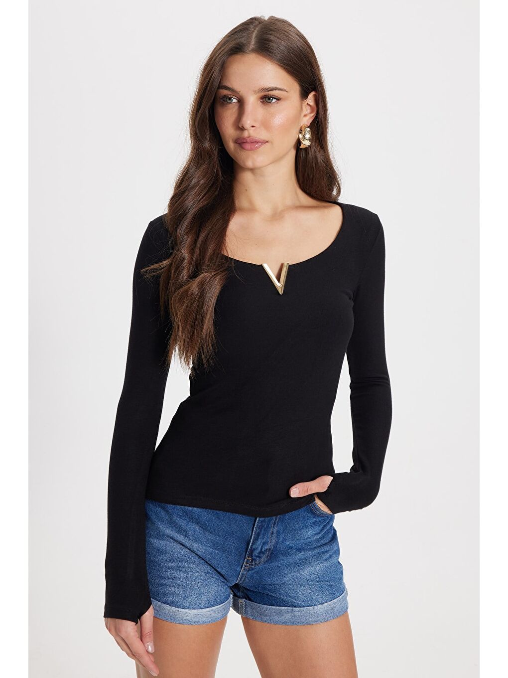Kadın Slim Fit Dar Kesim Pamuklu Uzun Kollu V Yaka Siyah Tişört Bluz-7