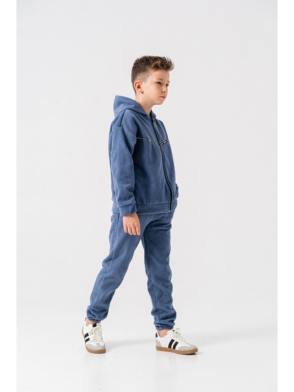 Mavi Generation Casual Brand Yazılı Şerit Baskılı Polar Erkek Çocuk Alt-Üst Eşofman Takımı-1