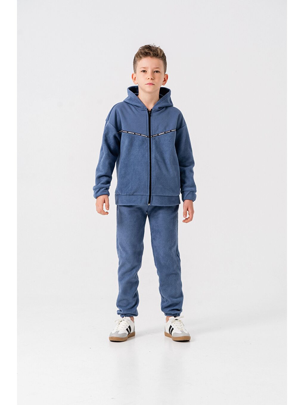 Mavi Generation Casual Brand Yazılı Şerit Baskılı Polar Erkek Çocuk Alt-Üst Eşofman Takımı-4