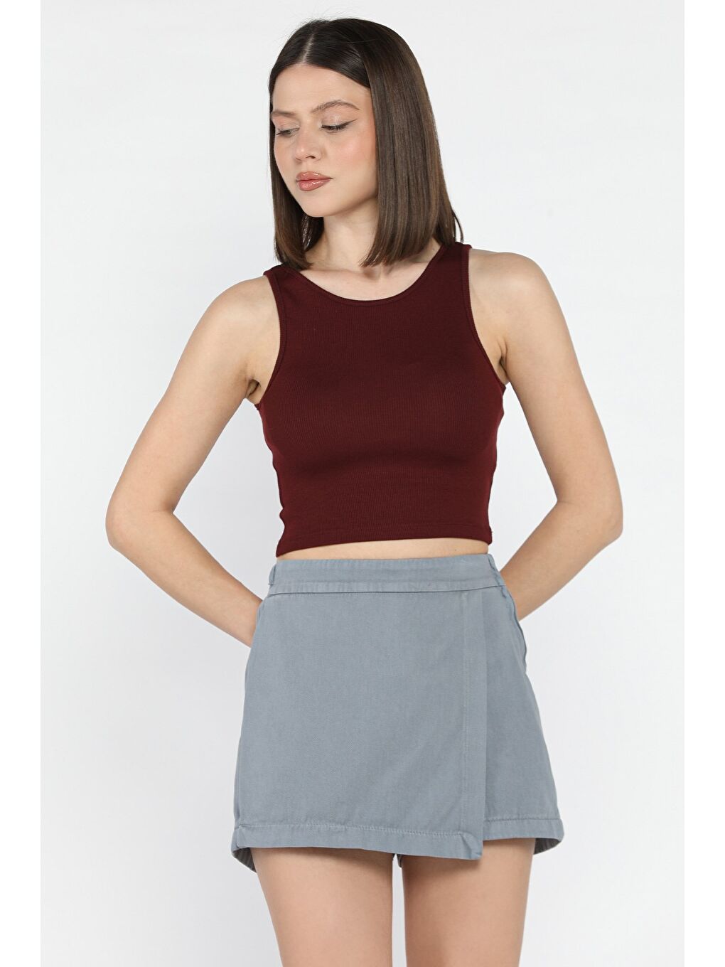 Gri Kadın Fermuarlı Bel Lastikli Gabardin Şort Etek-1