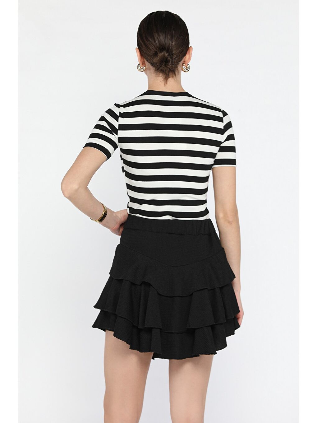 Siyah Bel Lastikli Şortlu Etek-2