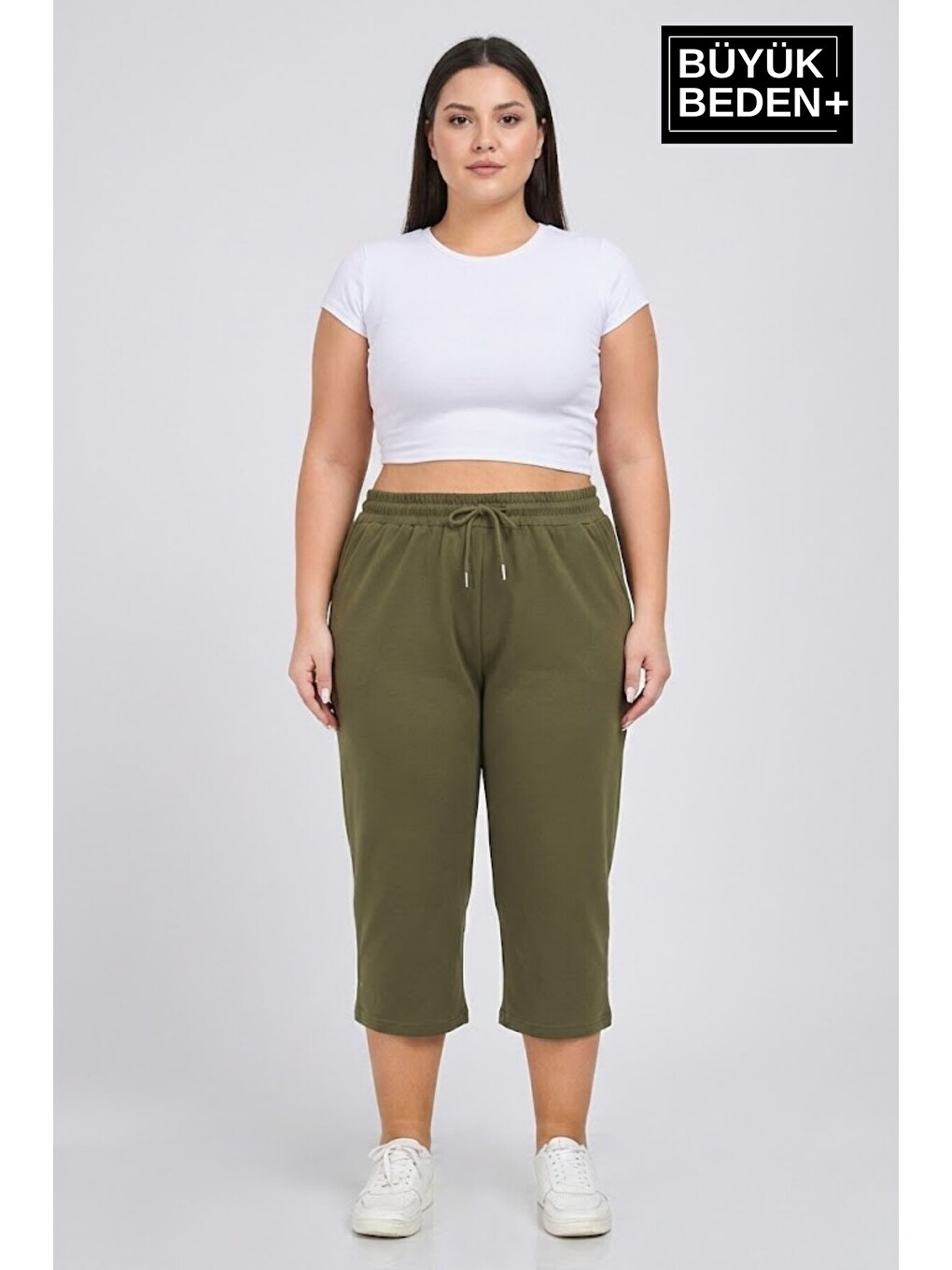 Haki Kadın Büyük Beden Şort 3XL-6XL Rahat Kesim Diz Altı Günlük Şort-SPR26BSRK591