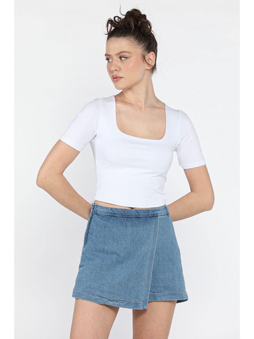 Mavi Kadın Fermuarlı Bel Lastikli Jean Şort Etek-1