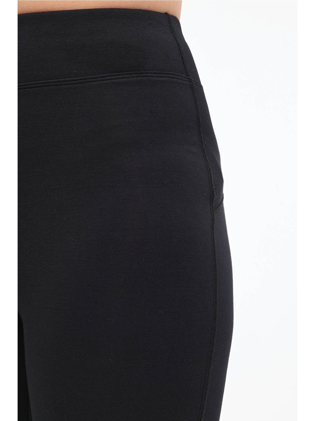 WL ONWAY 22BKK48 5FX Siyah Kadın Eşofman Altı-3