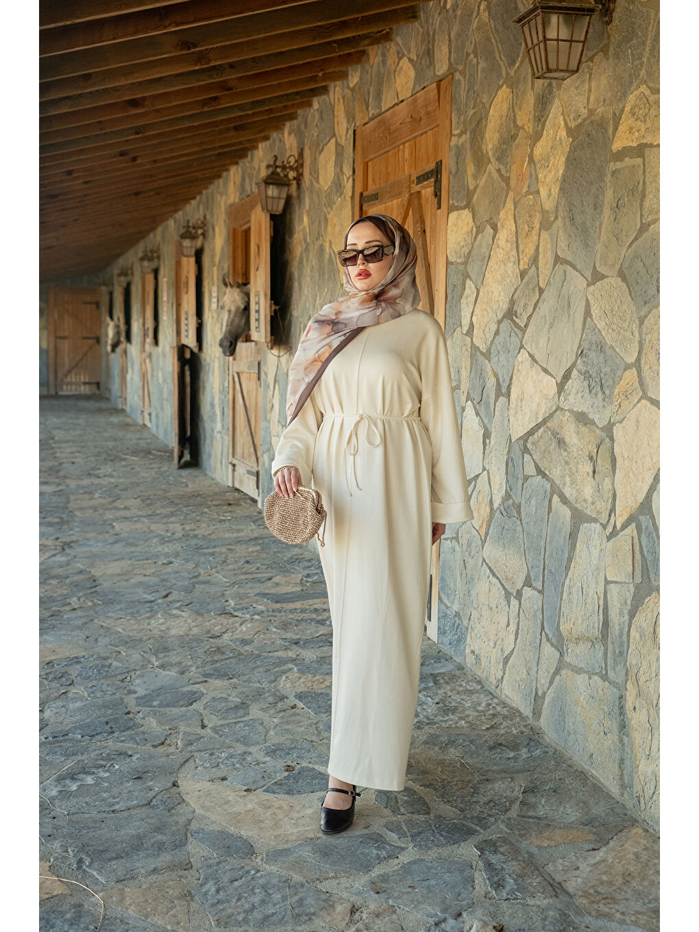 Kadın Dikiş Detay Bağlamalı Elbise Ekru-1