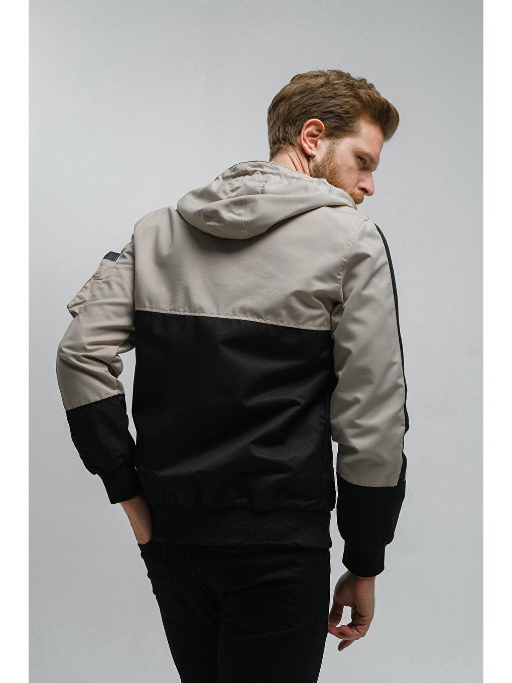 Bej Cebi Çanta Detaylı Suya Dayanıklı Dar Kesim Erkek Mevsimlik  Yağmurluk-2