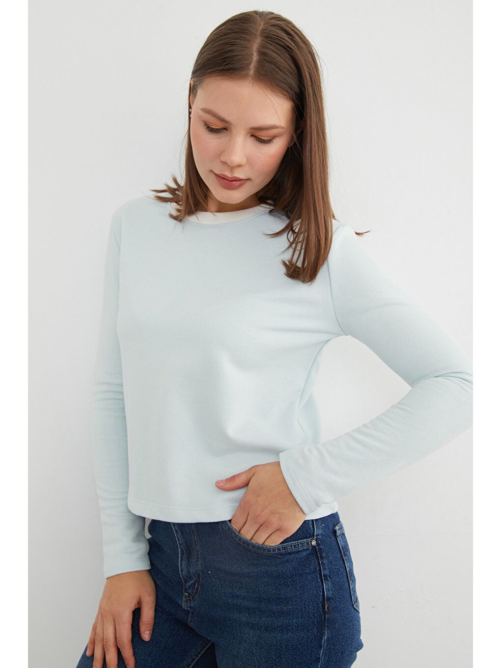 Mavi 3 İplik Şardonsuz Yakası Ribanalı Sweatshirt-4