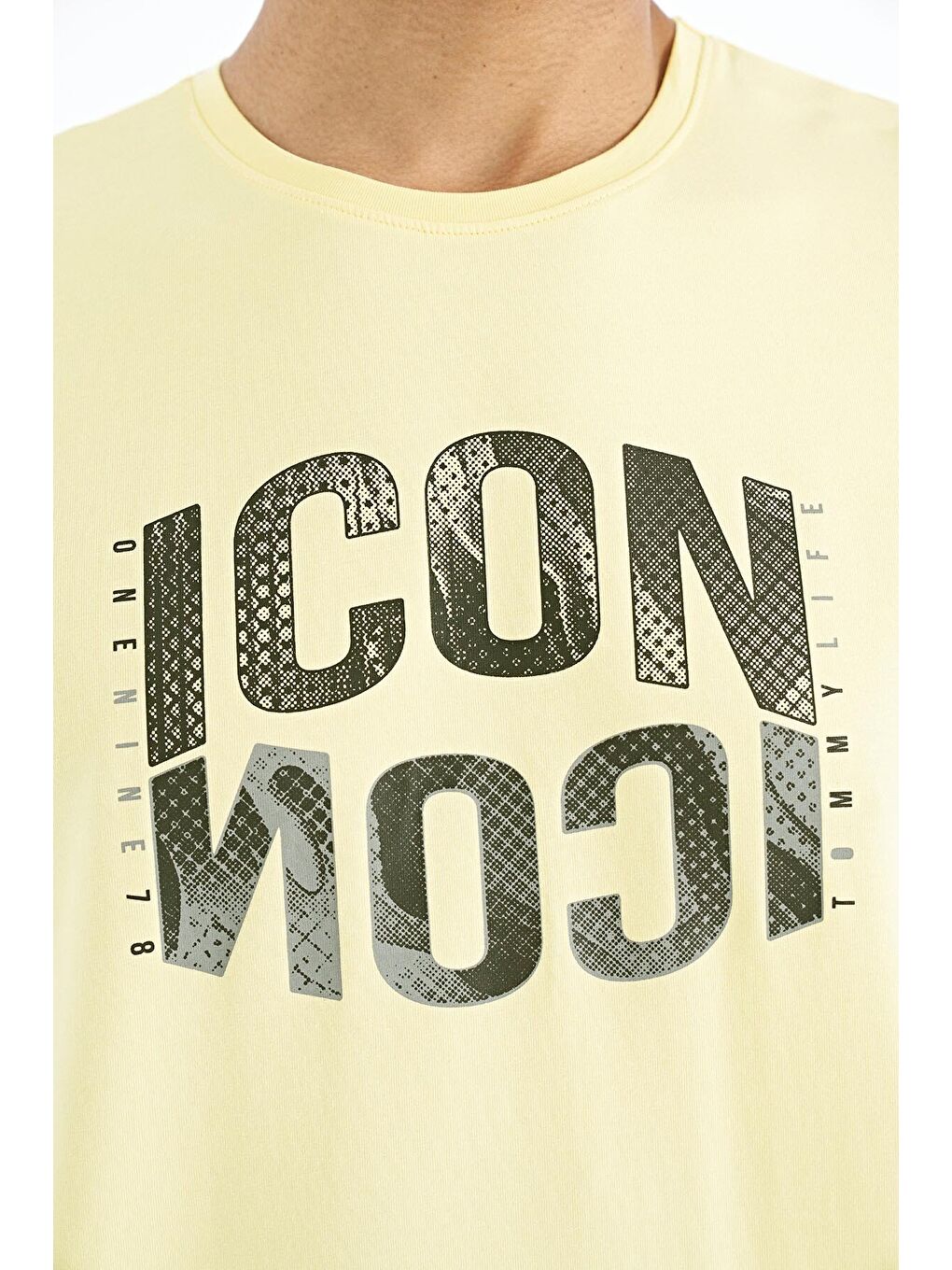 Sarı Yazı Baskılı O Yaka Standart Kalıp Erkek Tişört - 88174-2
