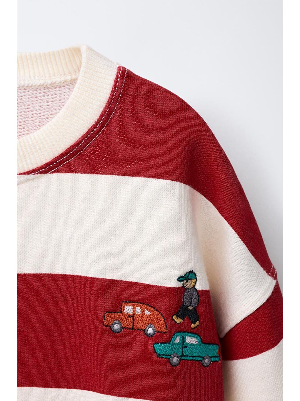 Karışık Erkek Çocuk Pamuklu Çizgili Kırmızı Sweatshirt Ve Nakışlı Kahverengi Pantolon Takım-7