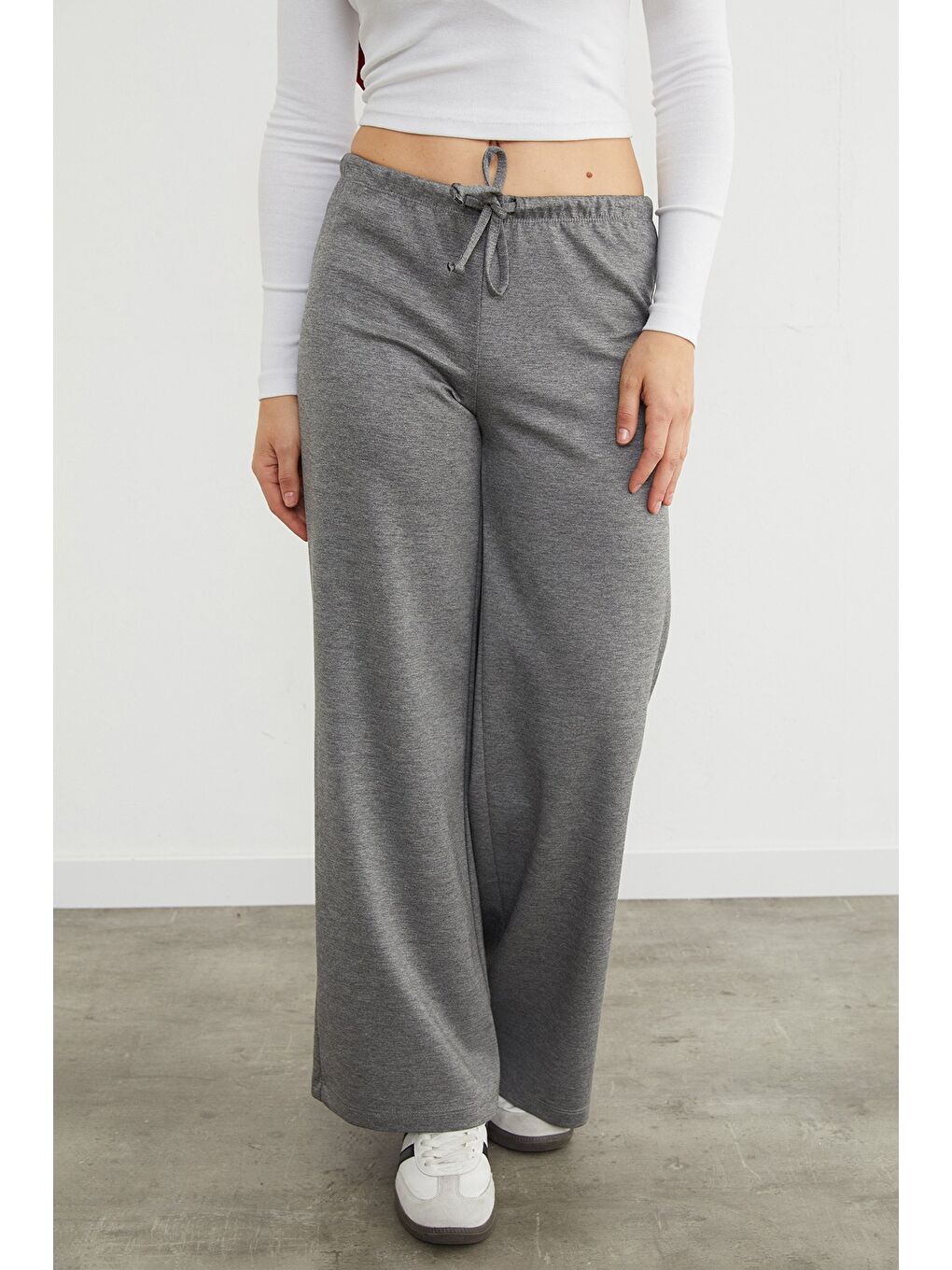 Antrasit Beli Bağlamalı Bol Paça Modal Pantolon-3