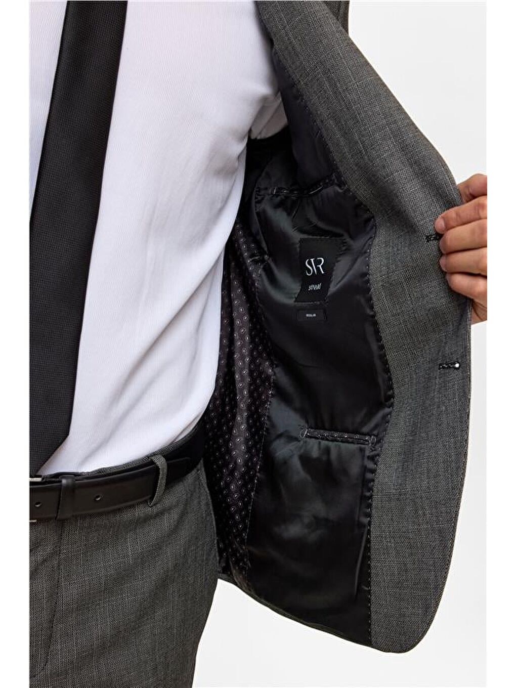 Siyah Regular Desenli Sivri Yaka 4 Drop Takım Elbise-8