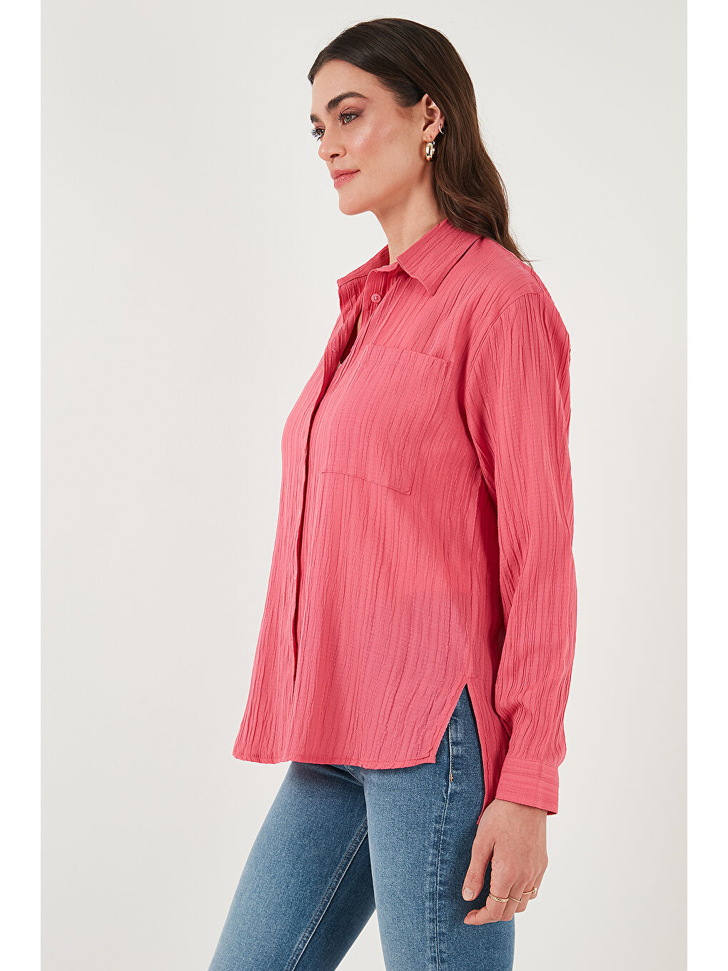 Fuşya Regular Fit Tek Cepli Önü Kısa Arkası Uzun Krinkıl Kadın Gömlek 6772752-5