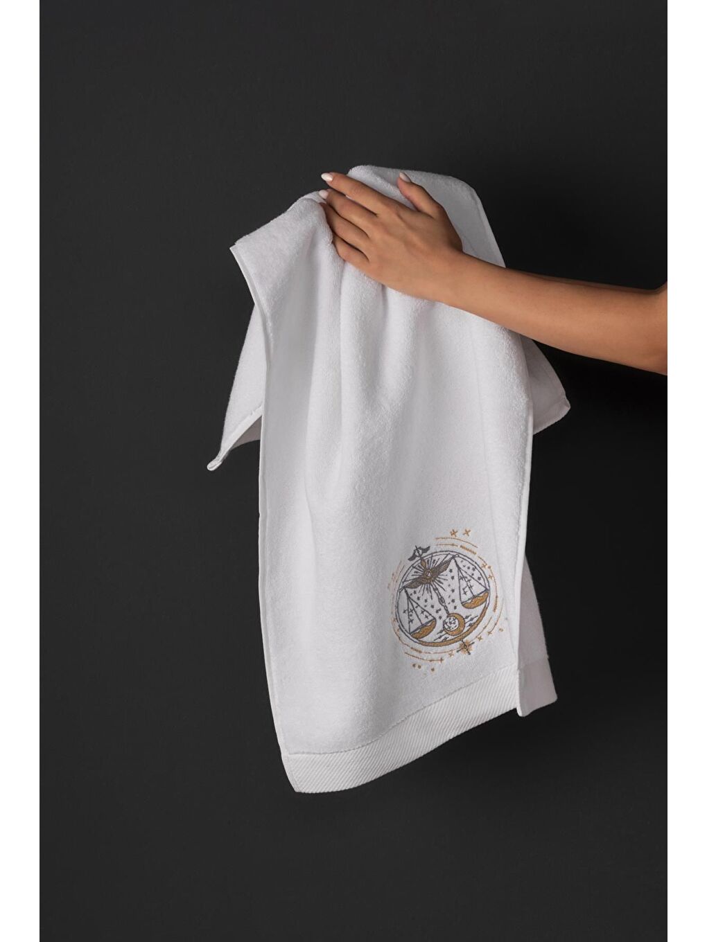 Varol Beyaz %100 Microcotton Üst Kalite Havlu Seti Burç Nakışlı - 3