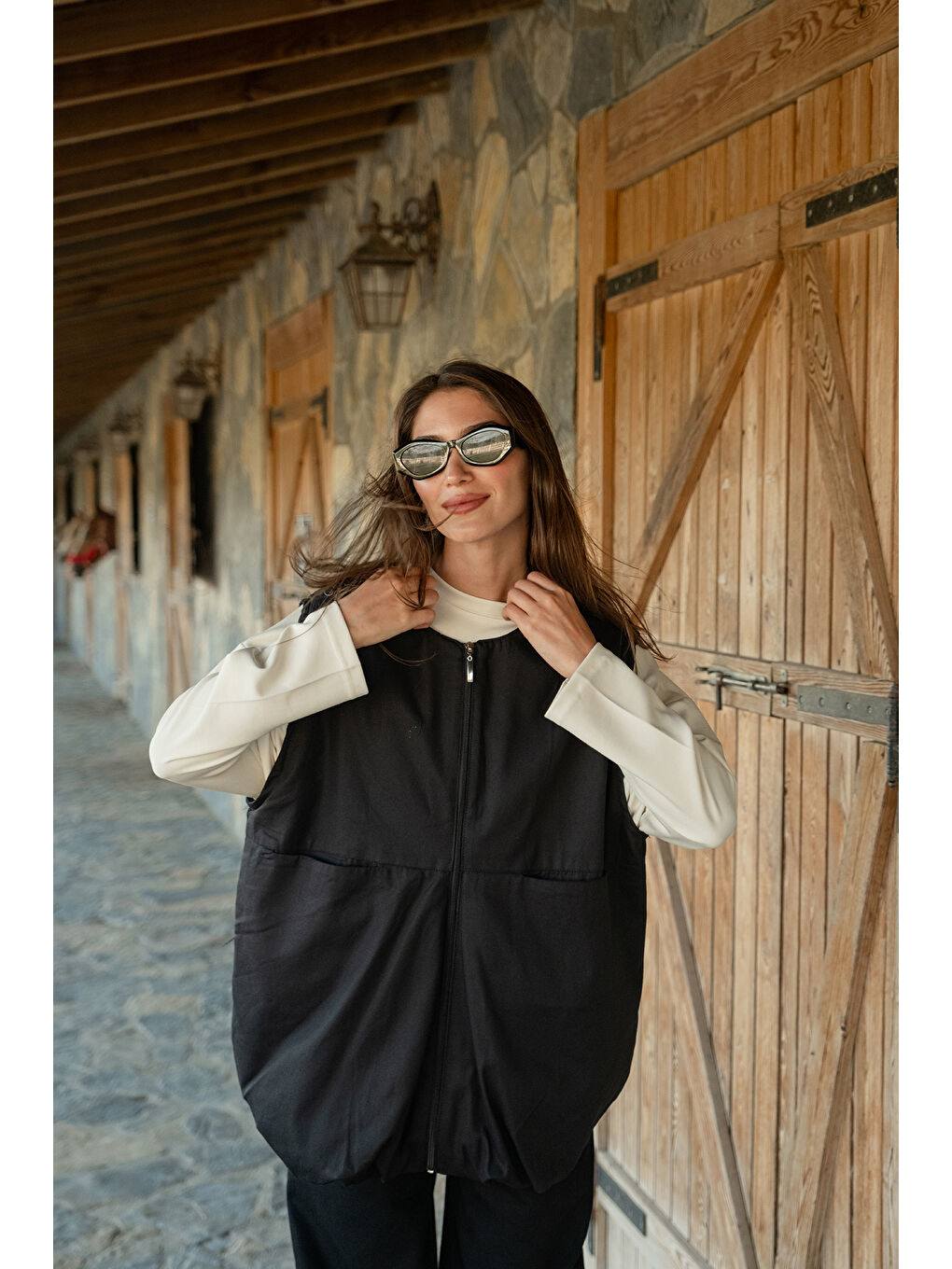 Kadın Bisiklet Yaka Yelek Siyah-1