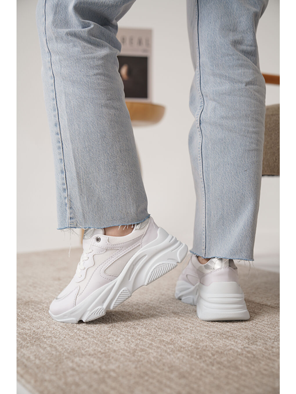 Beyaz D383 Günlük Ortopedik Kadın Sneaker Spor Ayakkabı-1