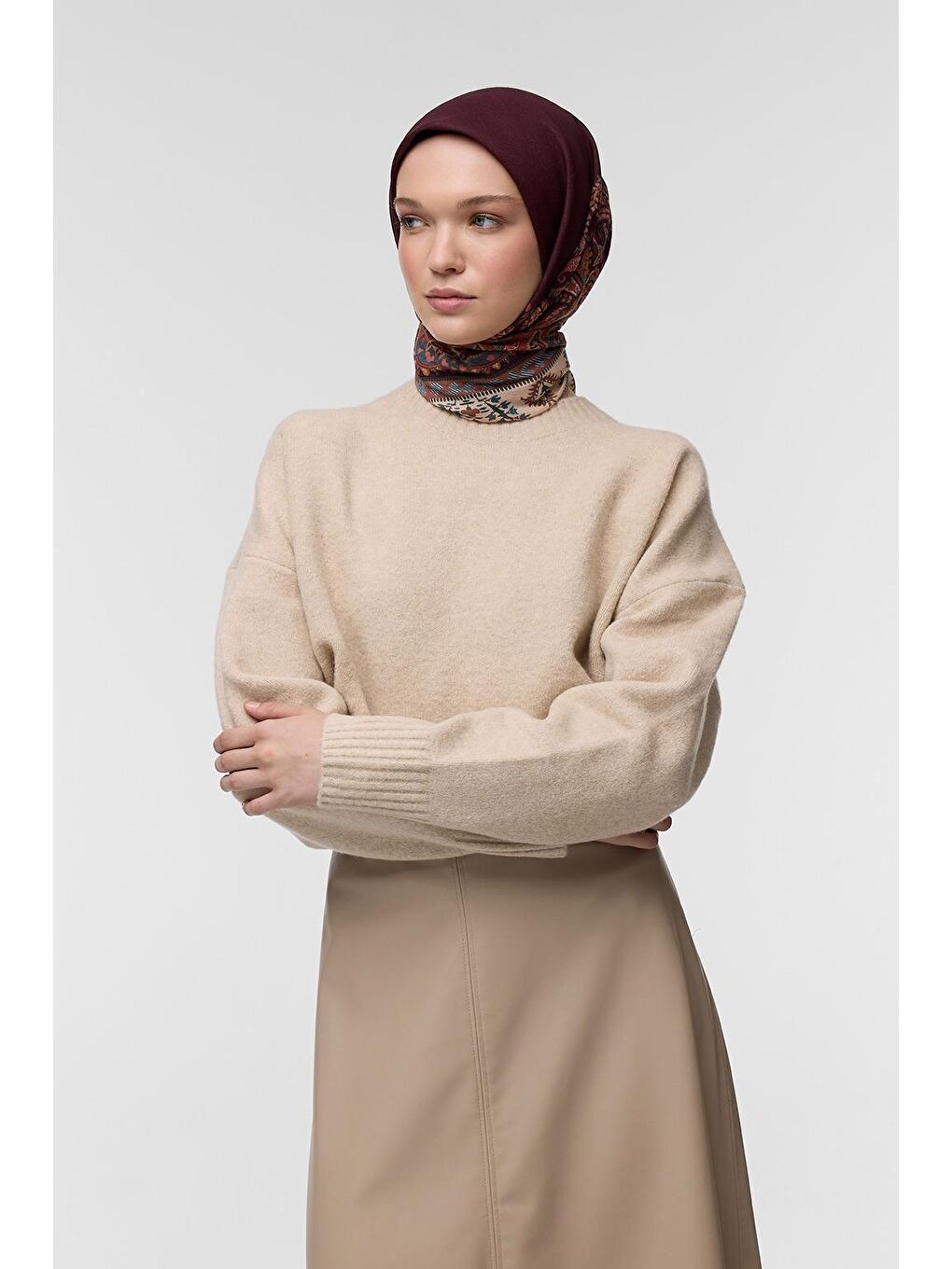 Bordo Desenli Pamuk Eşarp Kavita-1