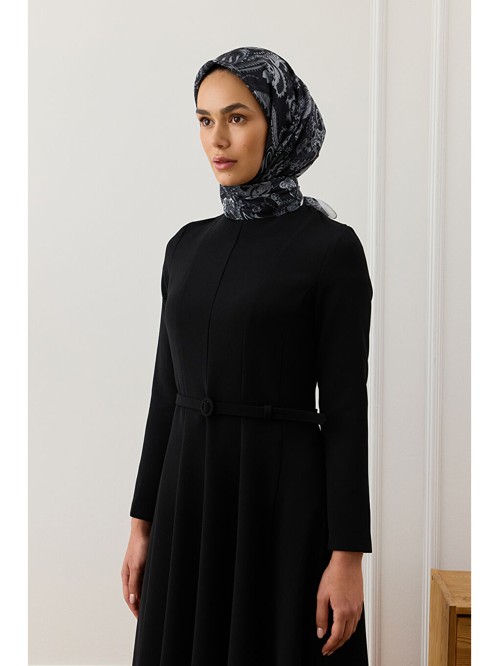 Siyah Desenli Pamuk Eşarp Black Dream-2