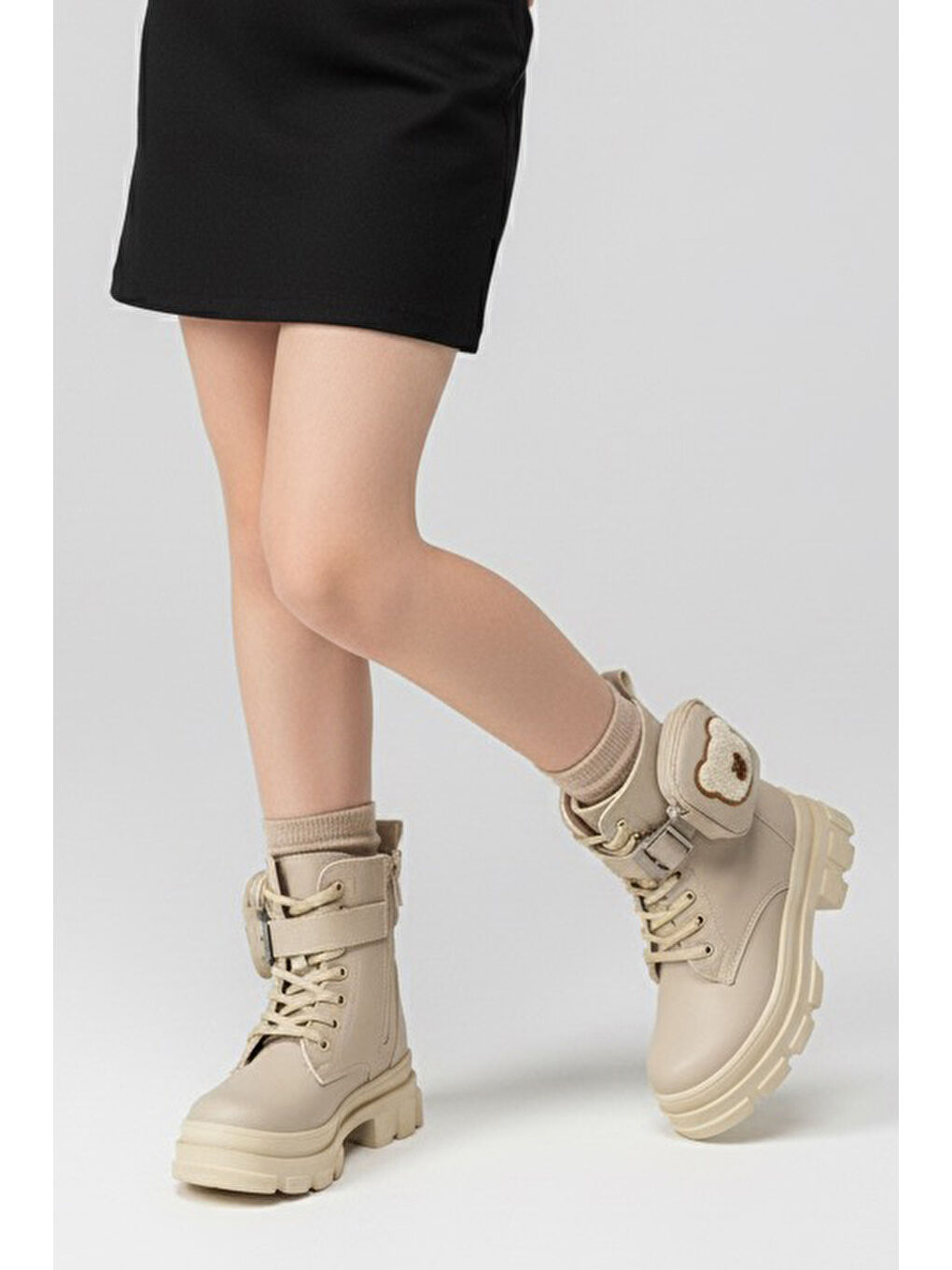 Kız Çocuk Bej Mini Cüzdan Fermuarlı Bot - 27895-BEJ-1