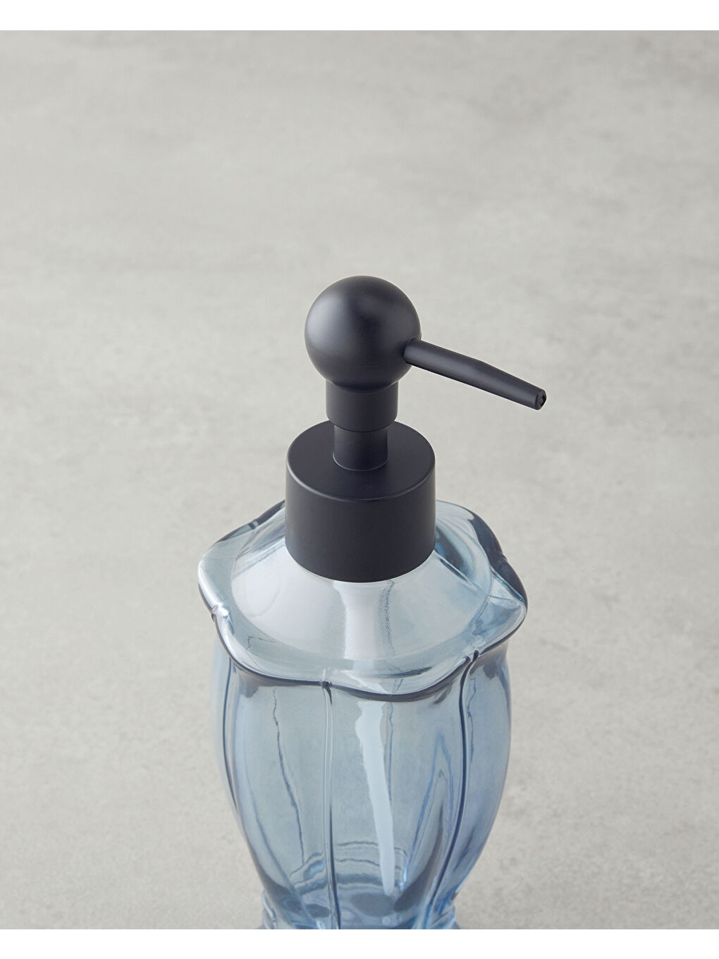 Emily Banyo Sıvı Sabunluk 7x7x19 cm Mavi-1