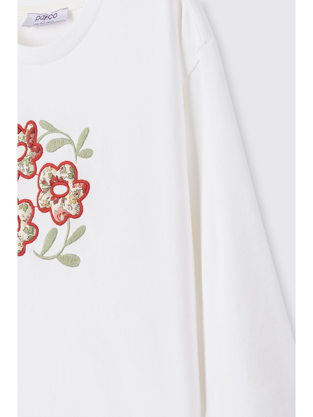 Ekru Liberty Kumaş Kalp Nakışlı Kız Çocuk Sweatshirt-4